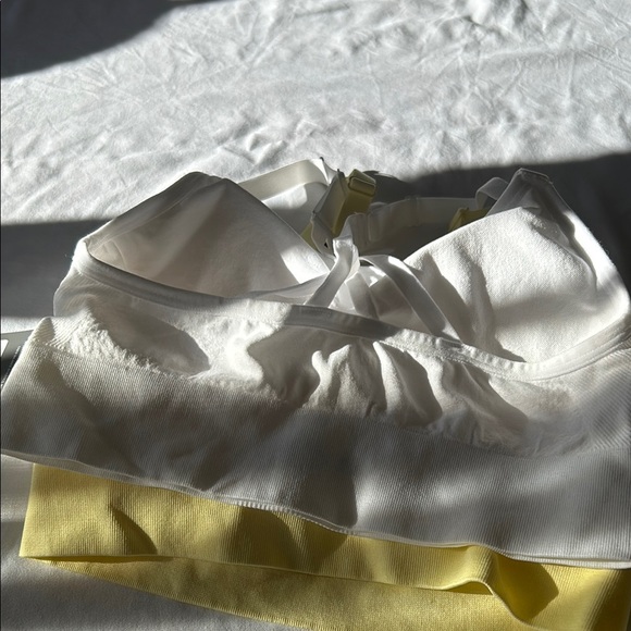 New Balance Yellow and White Sports Bra Set.  Of 2 - Picture 5 of 7